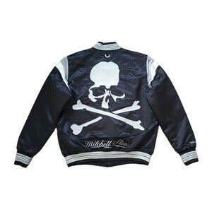 NWT Mastermind Worldwide X Mitchell & Ness Large Mens Black Skull Varsity Jacket